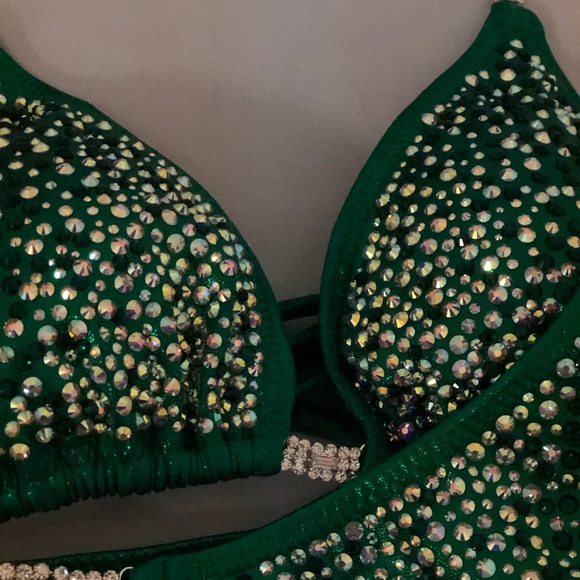Bikini competition suit Green rhinestone bikinis - Picture 3 of 8